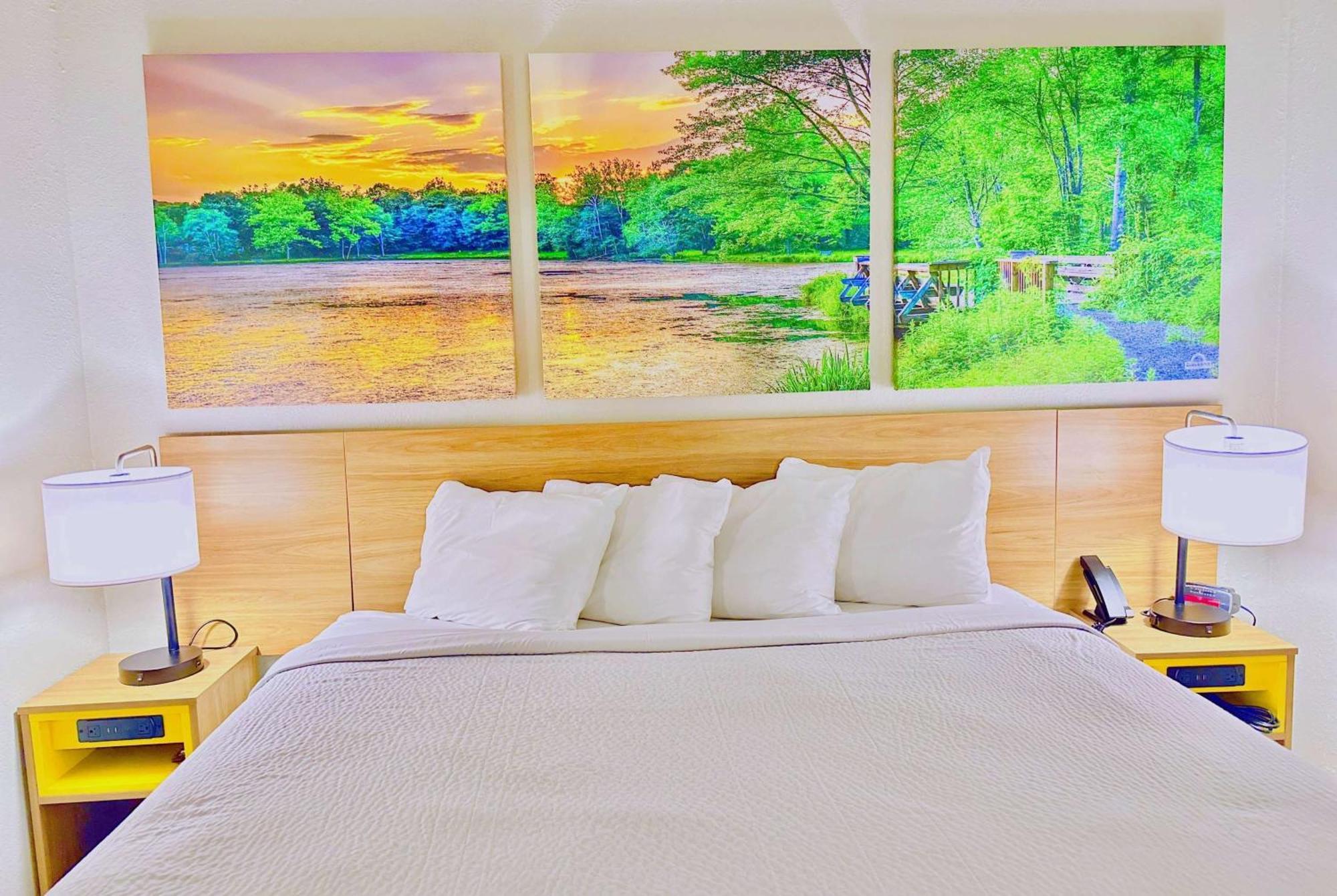 Days Inn By Wyndham Rutland/Killington Area Bagian luar foto